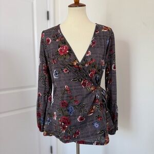 French Laundry Floral Wrap Shirt Size Large